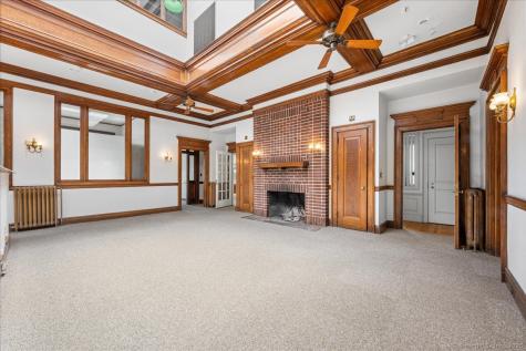 31 North Main Street Essex CT 06426