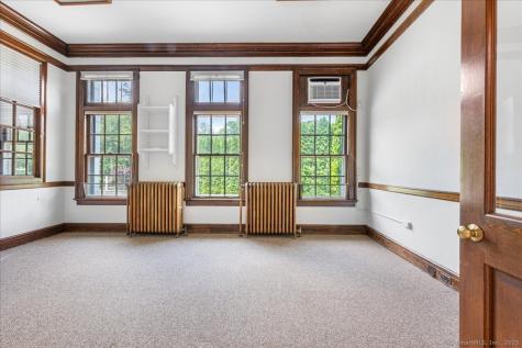 31 North Main Street Essex CT 06426