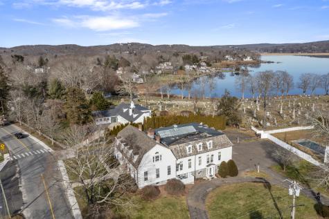 31 North Main Street Essex CT 06426