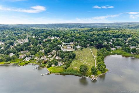 31 North Main Street Essex CT 06426