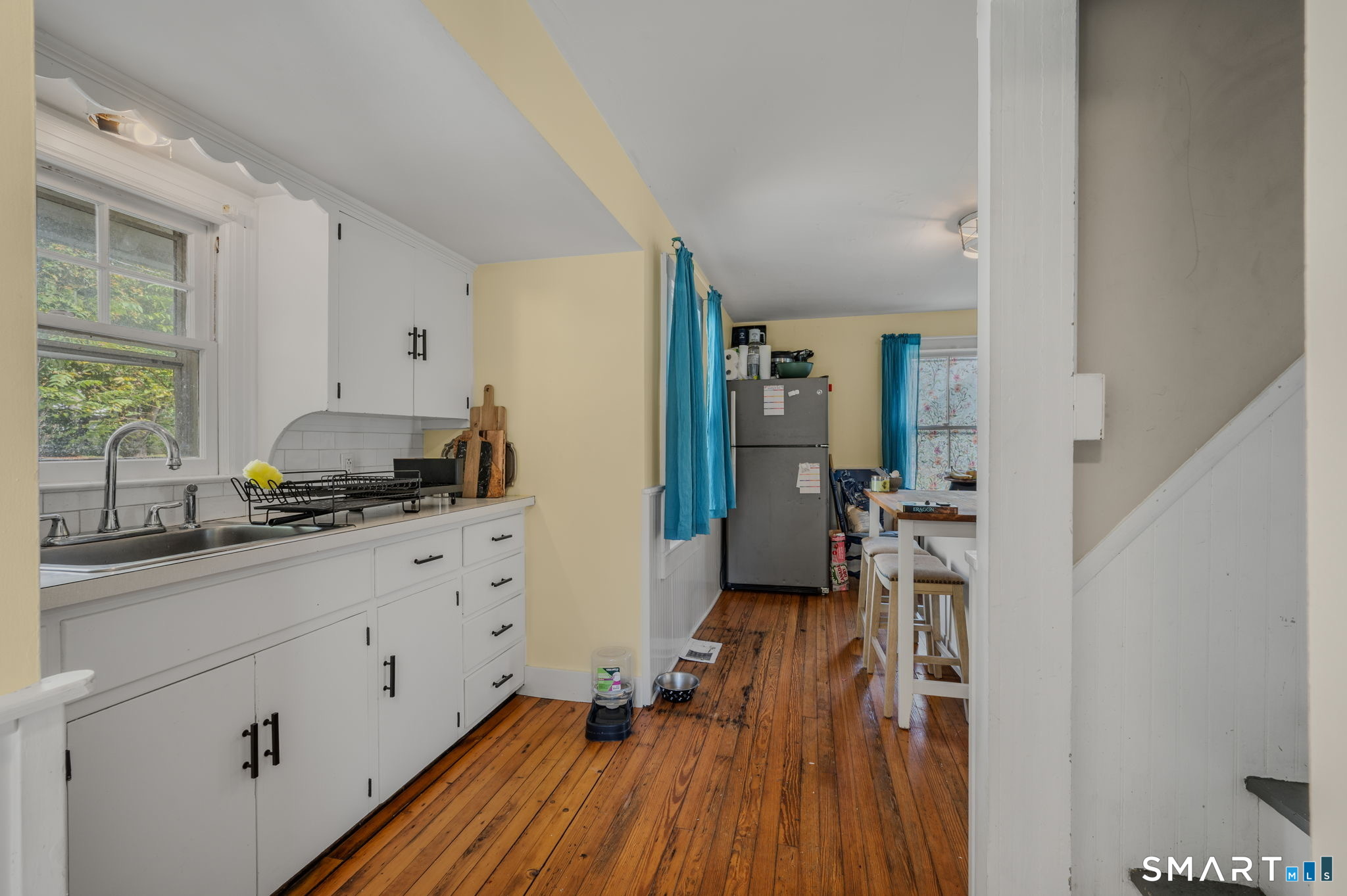 28 Blake Street Essex CT 06442