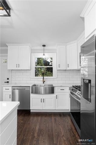 78 Rena Place Fairfield CT 06825