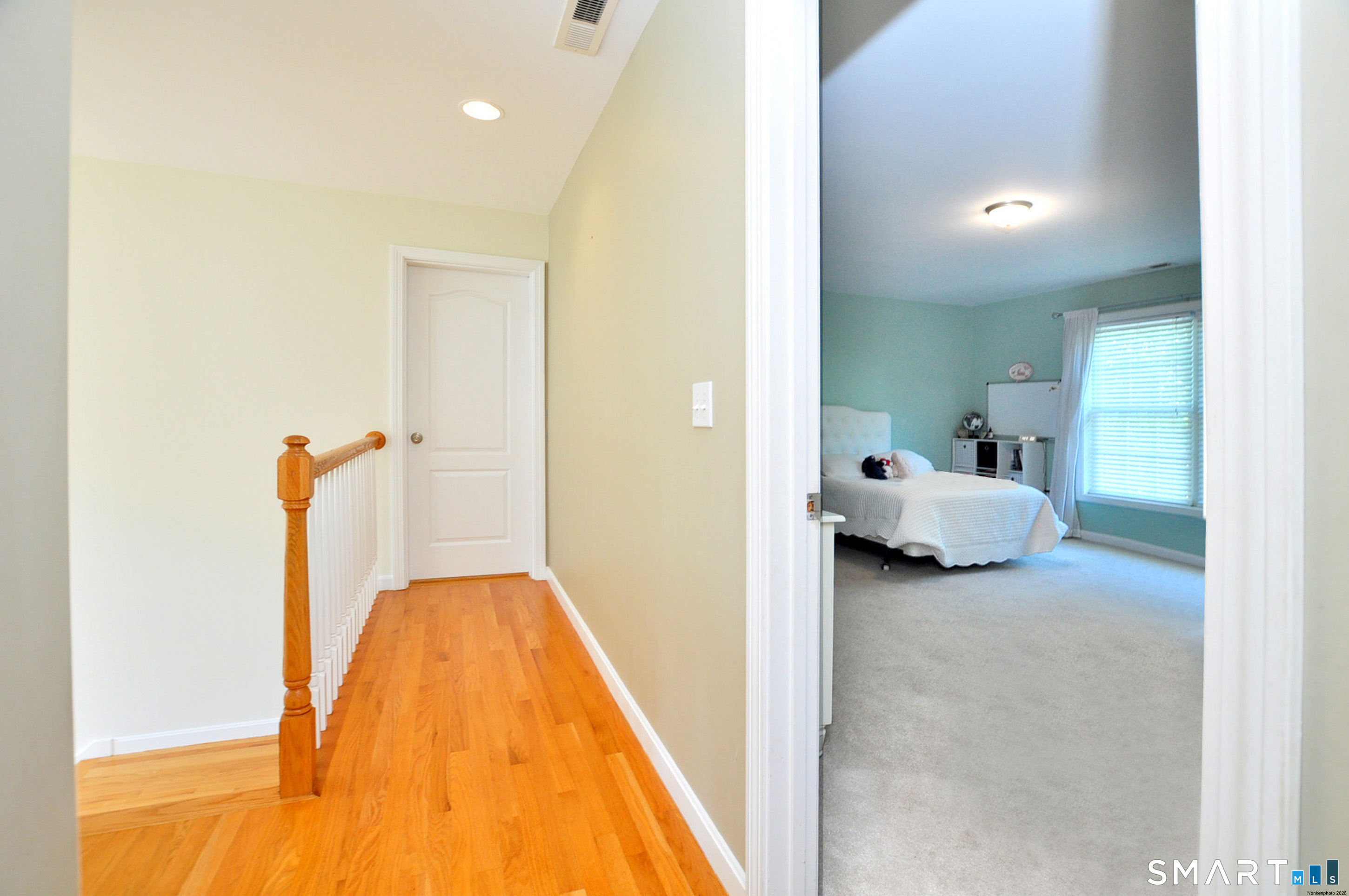 22 Jubrey Drive Windsor CT 06095