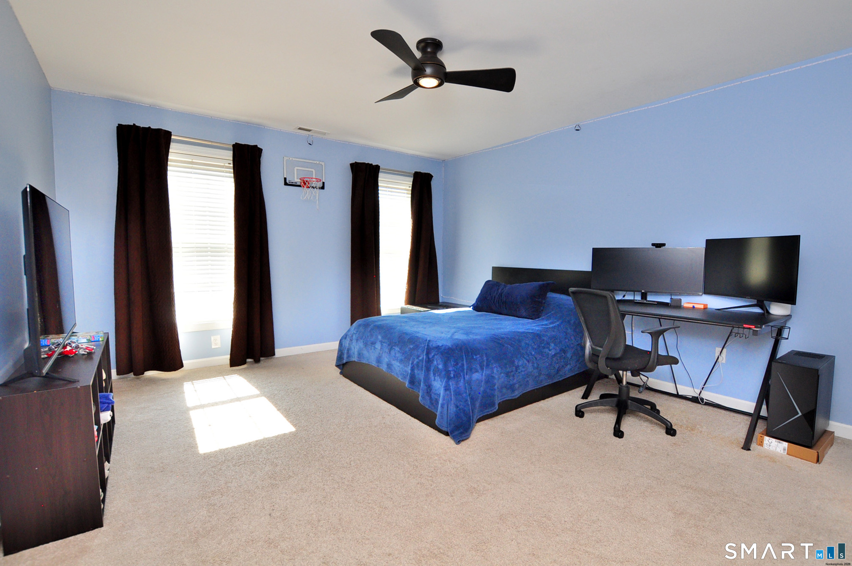 22 Jubrey Drive Windsor CT 06095