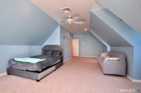 22 Jubrey Drive Windsor CT 06095
