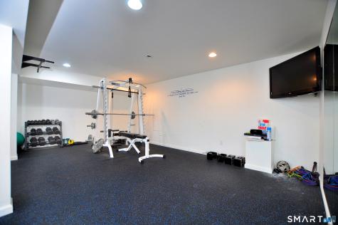 22 Jubrey Drive Windsor CT 06095