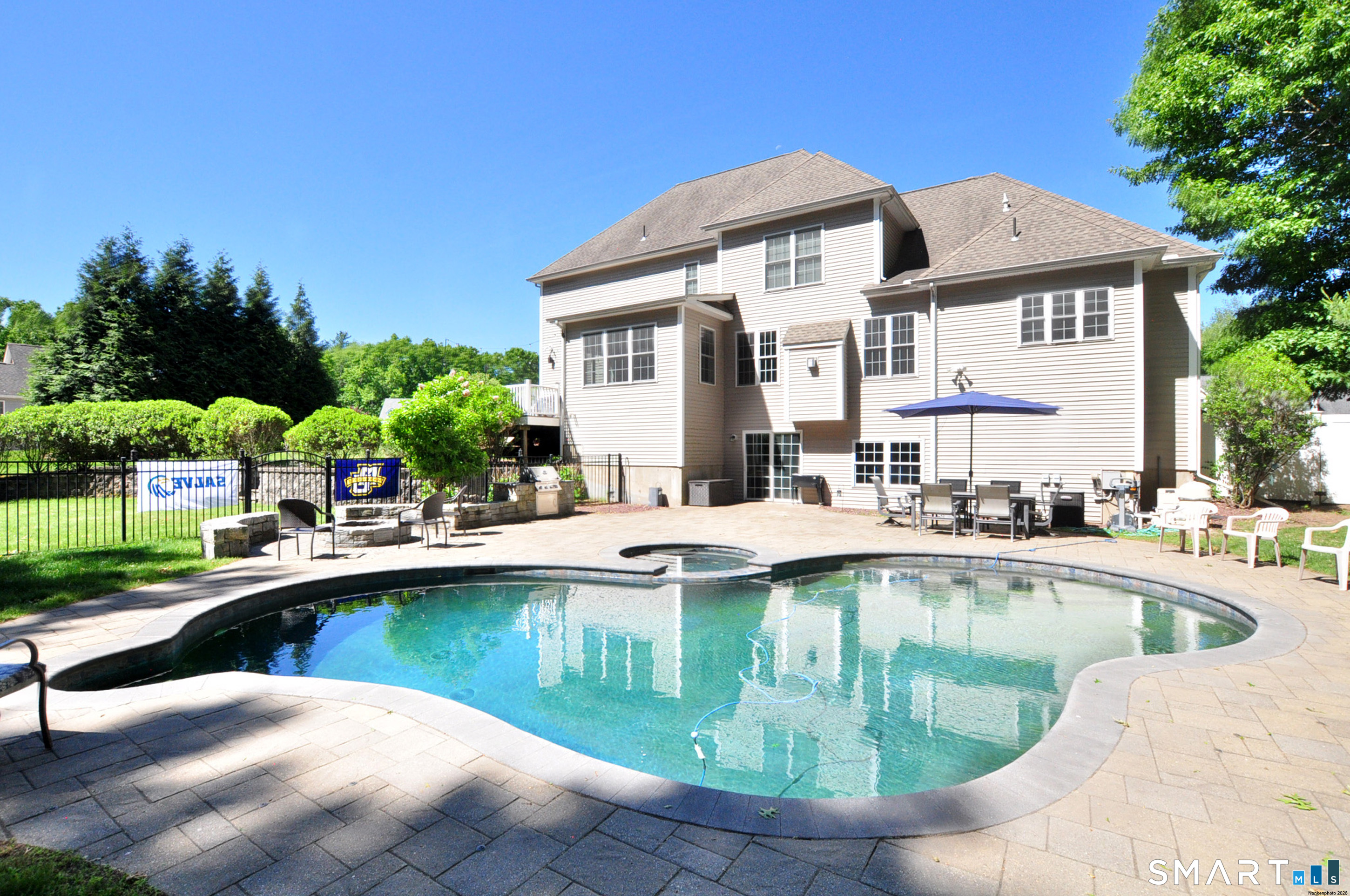 22 Jubrey Drive Windsor CT 06095