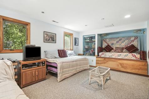 29 Carol Street Danbury CT 06810