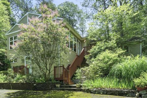 29 Carol Street Danbury CT 06810