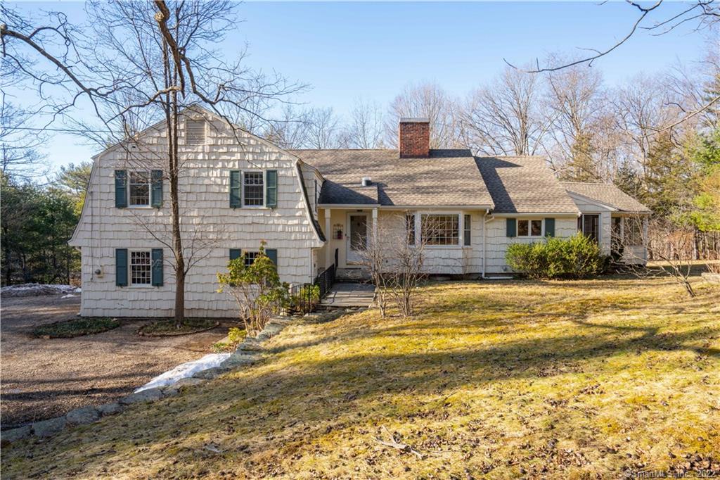 8 Oakhurst Road Simsbury CT 06070