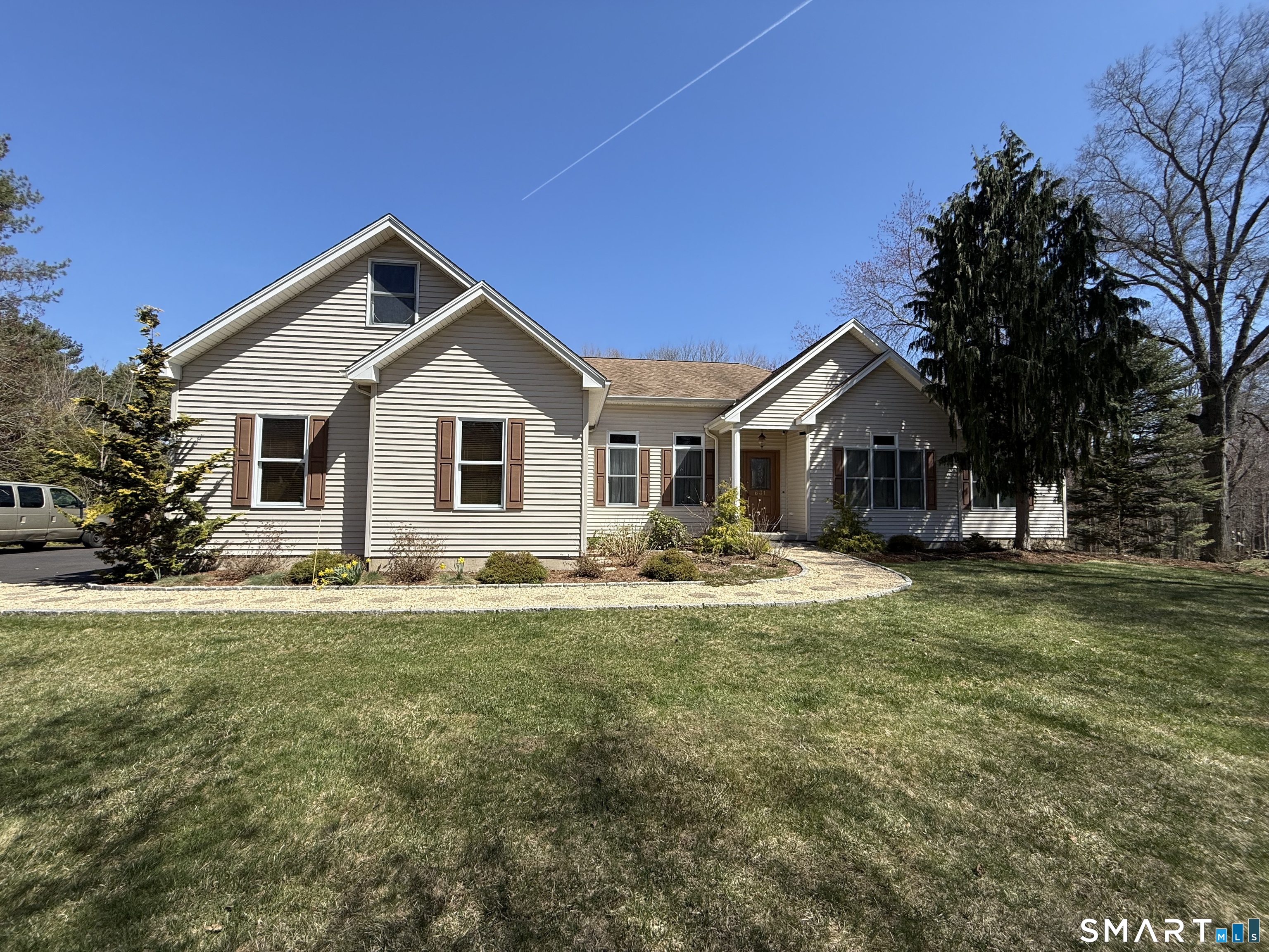 631 Avon Drive Orange CT 06477