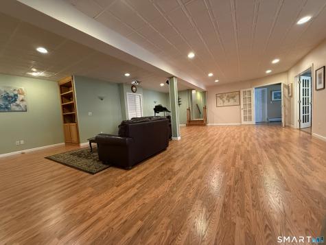 631 Avon Drive Orange CT 06477