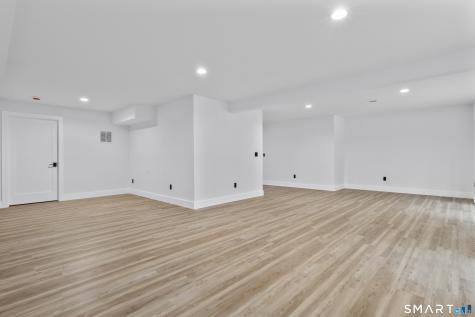 68 Paxton Court Goshen CT 06756