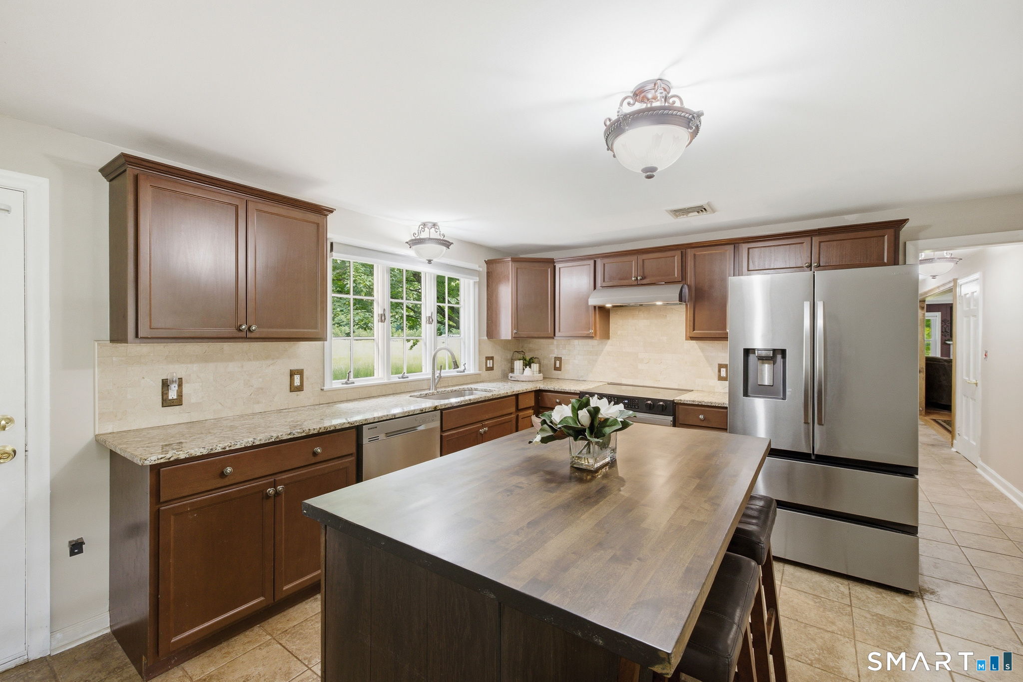 2157 Chamberlain Highway Berlin CT 06037