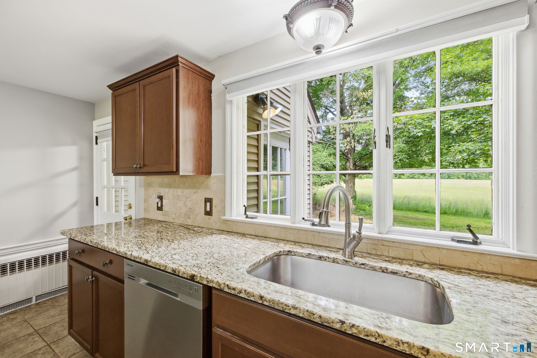 2157 Chamberlain Highway Berlin CT 06037