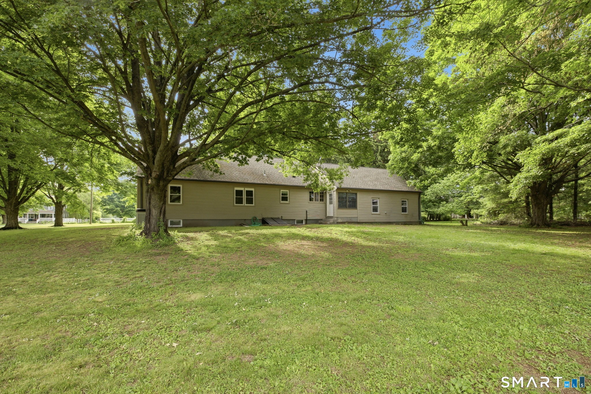 2157 Chamberlain Highway Berlin CT 06037