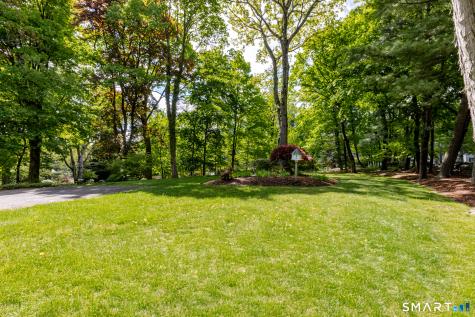 115 Tokeneke Road Darien CT 06820