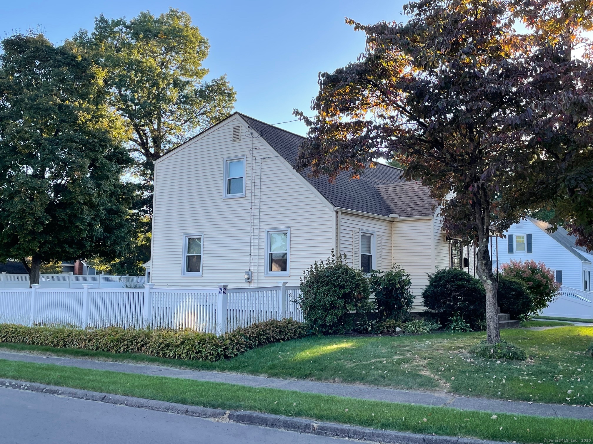 51 Wood Drive East Hartford CT 06108