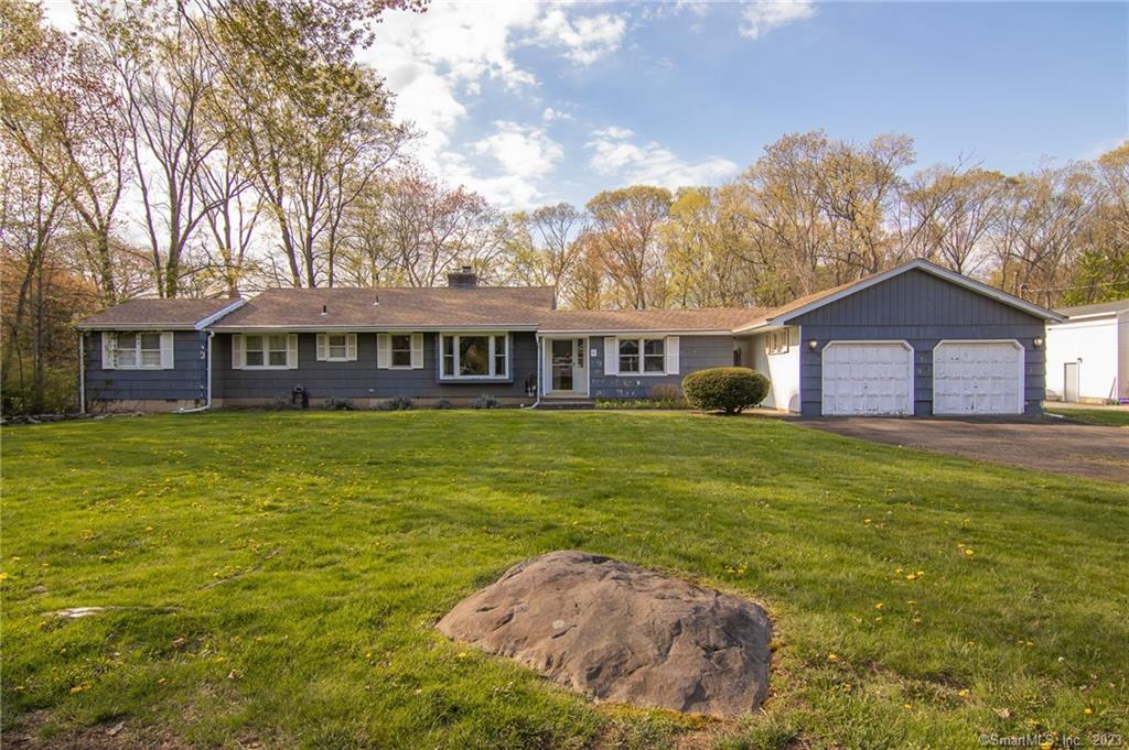 8 Stonewall Lane Branford CT 06405