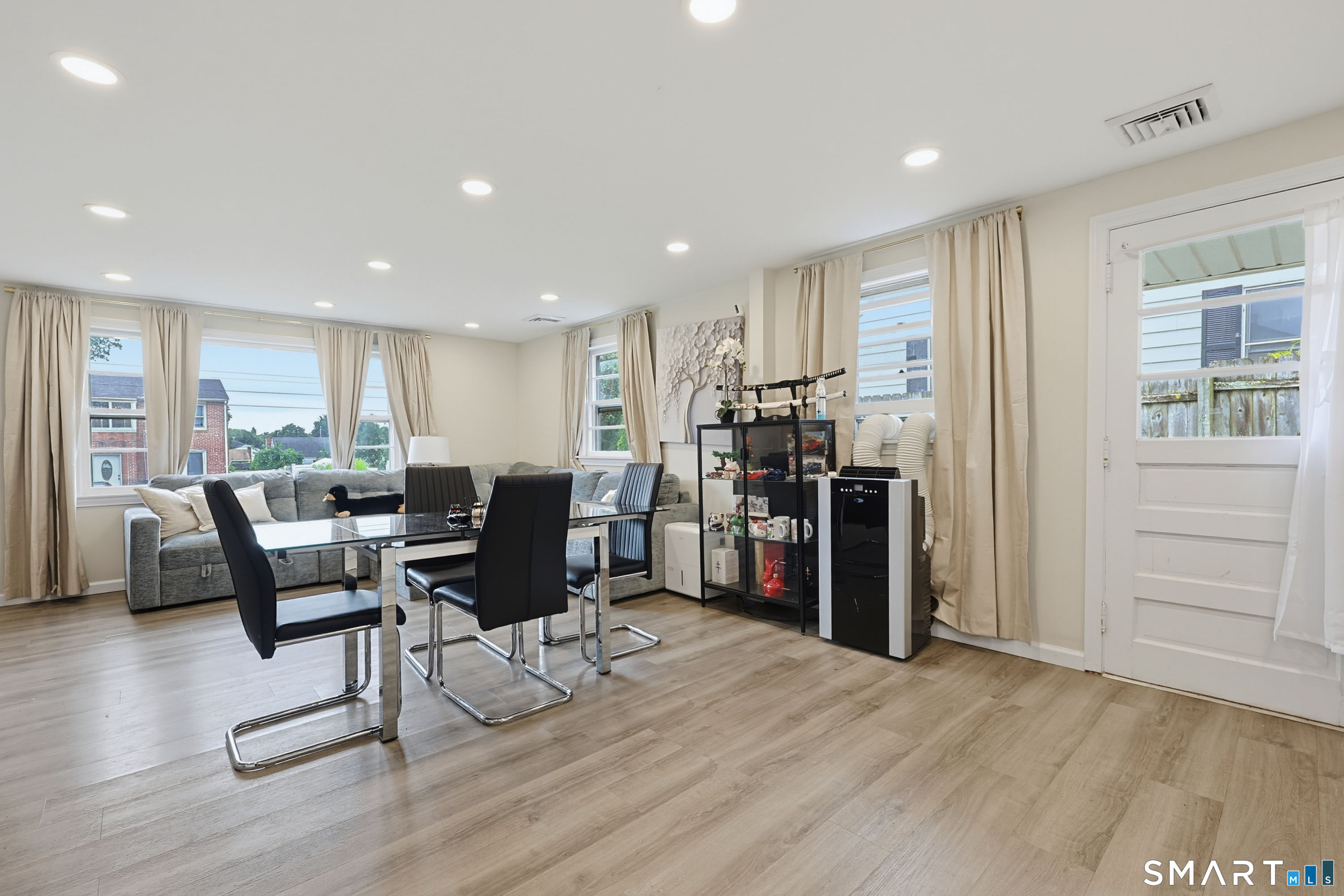 57 Pinehurst Avenue New Britain CT 06053