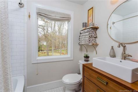 5 Riverview Drive Norwalk CT 06850