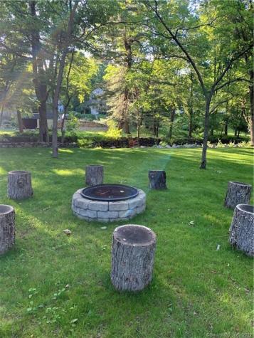 5 Riverview Drive Norwalk CT 06850