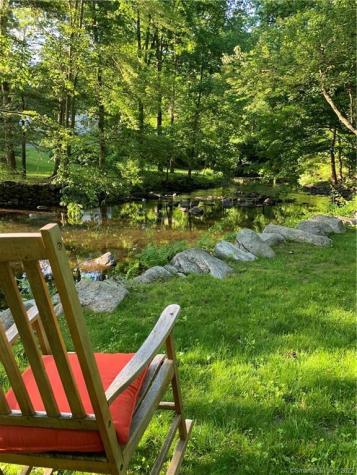 5 Riverview Drive Norwalk CT 06850