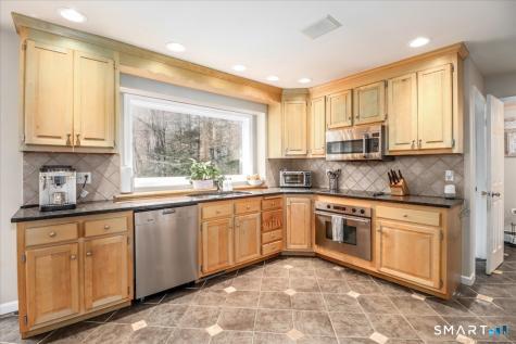 1 Hemlock Lane New Milford CT 06755