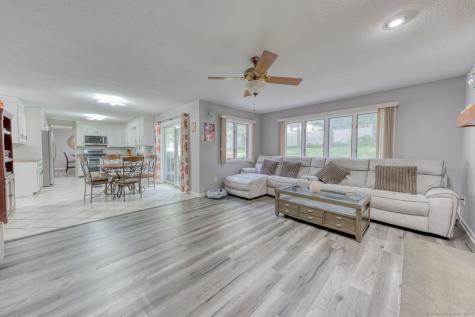 11 Kupchunos Road South Windsor CT 06074