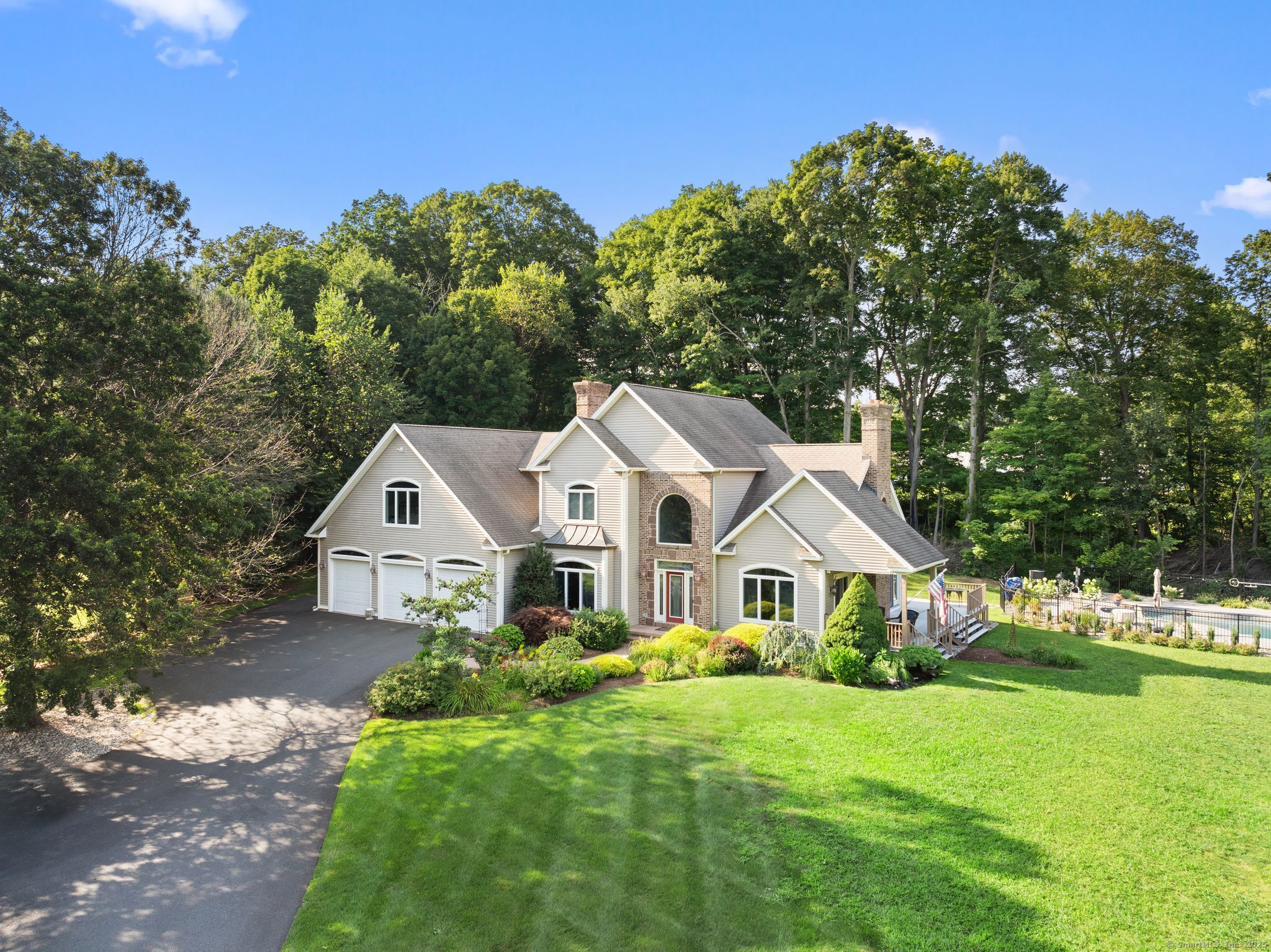 37 Pondview Drive Manchester CT 06040