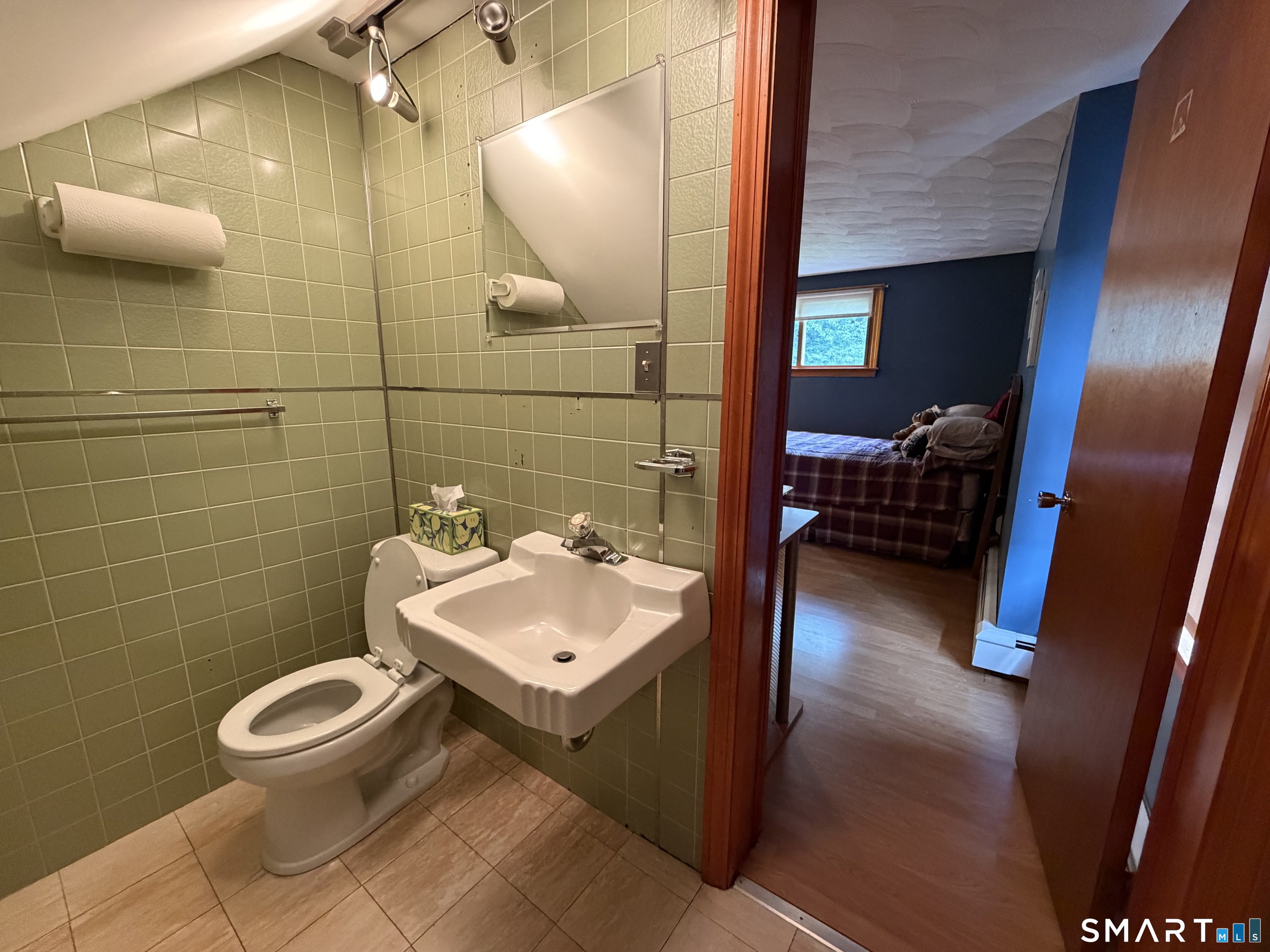 22 Overbrook Road North Haven CT 06473