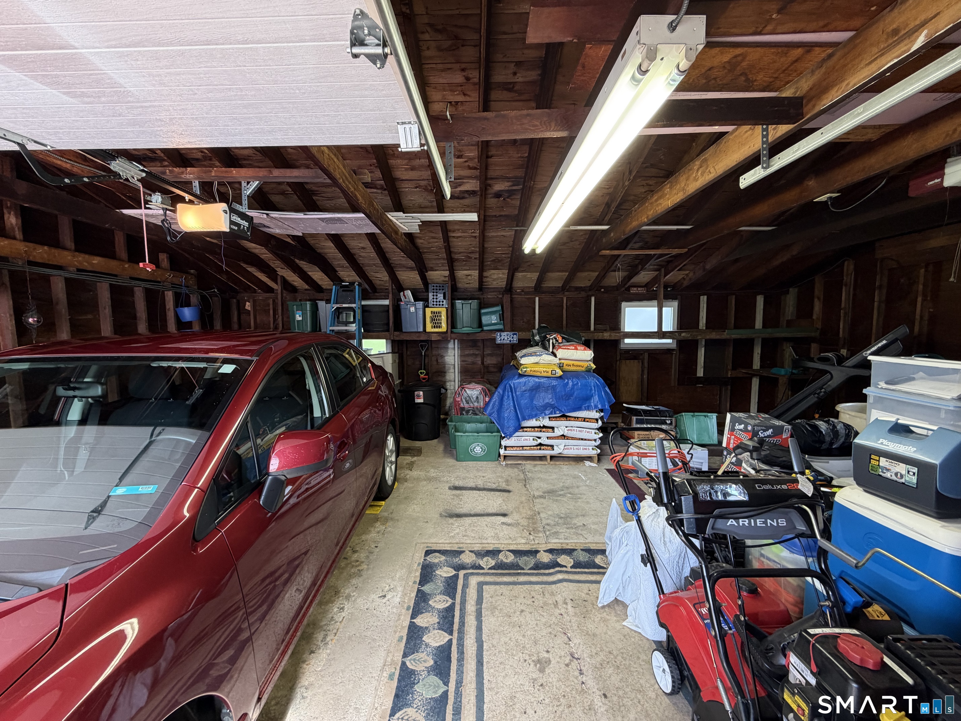 22 Overbrook Road North Haven CT 06473