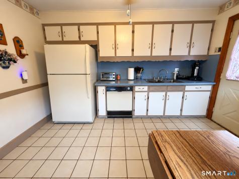 22 Overbrook Road North Haven CT 06473
