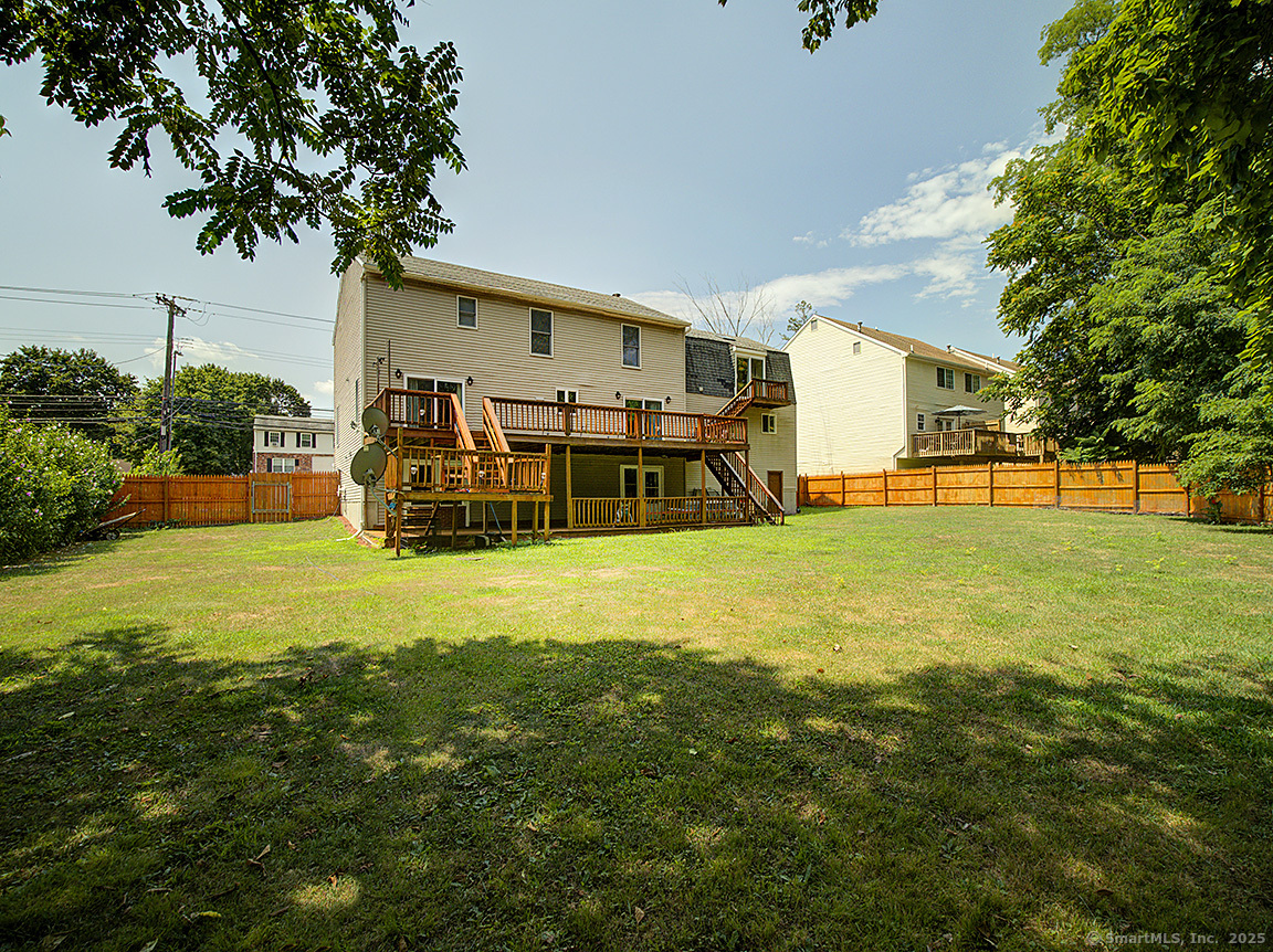 1681 Litchfield Turnpike Woodbridge CT 06525