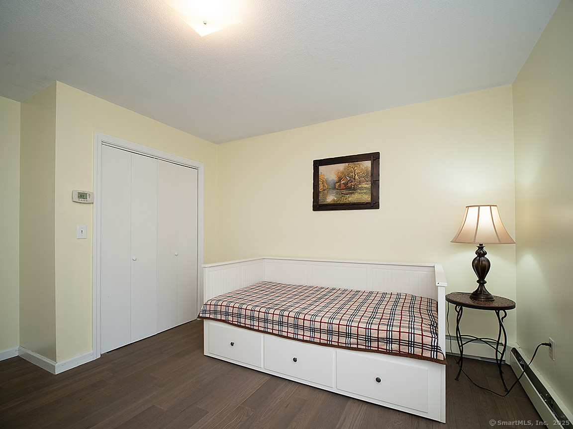1681 Litchfield Turnpike Woodbridge CT 06525