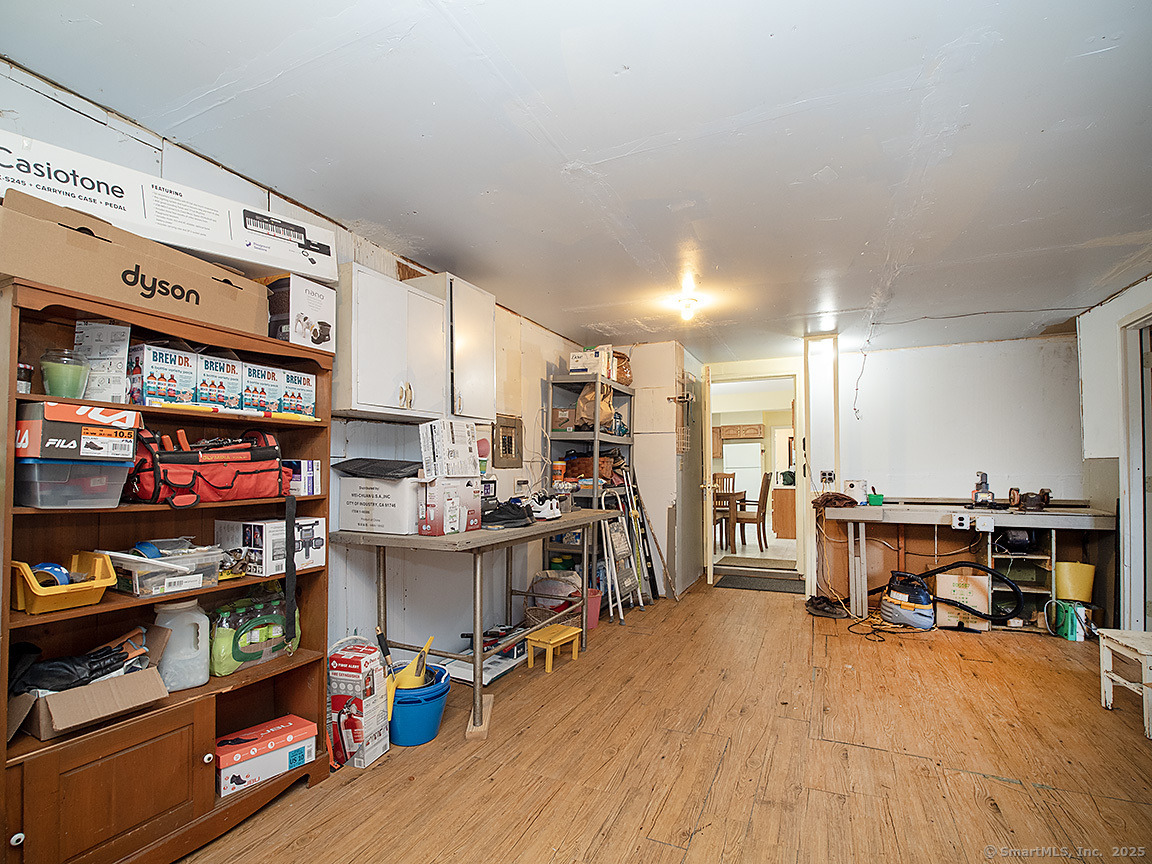 1681 Litchfield Turnpike Woodbridge CT 06525