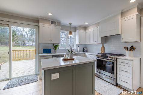 27 Partridge Drive Seymour CT 06483