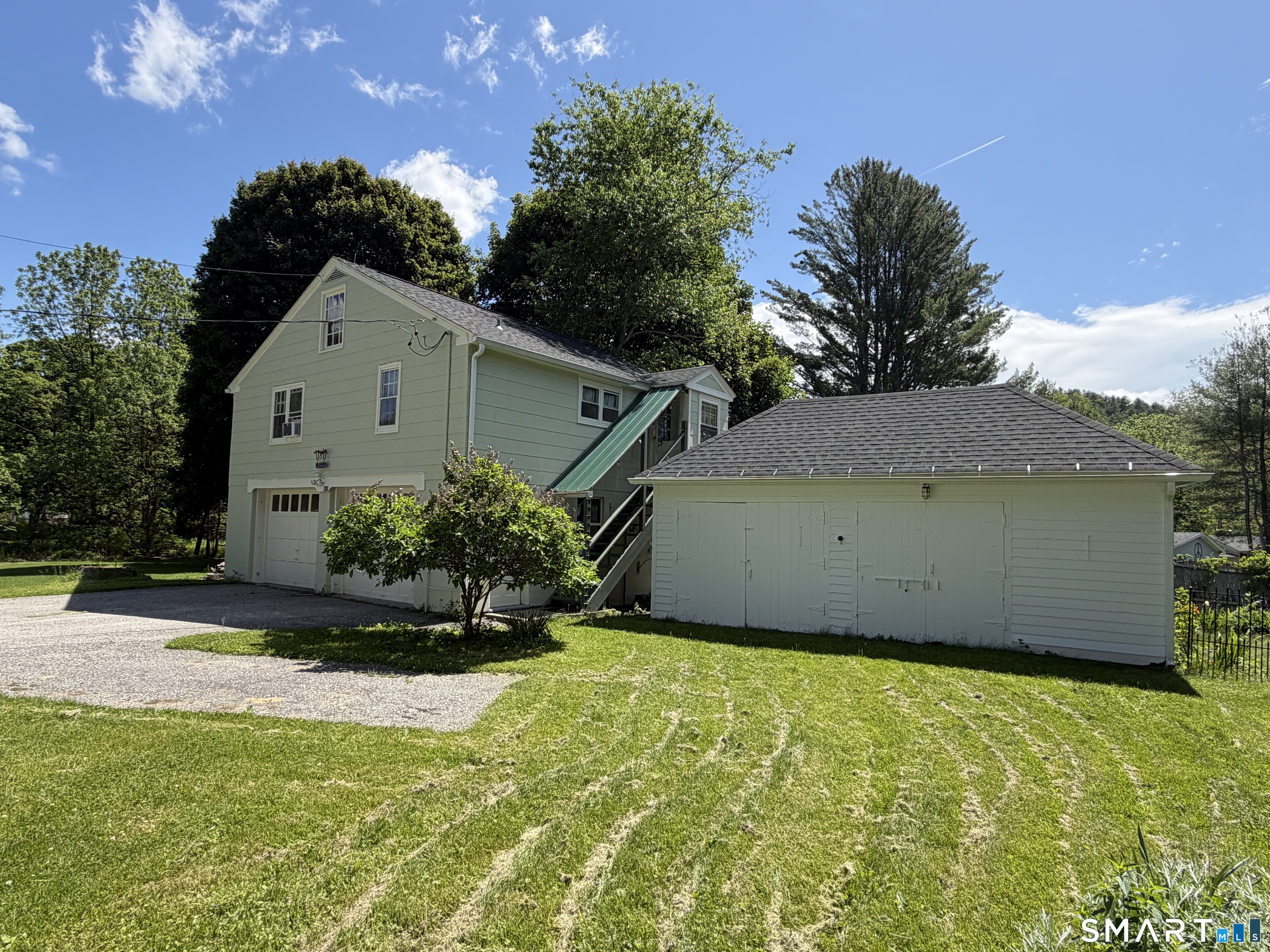 446-448 Salmon Kill Road Salisbury CT 06039