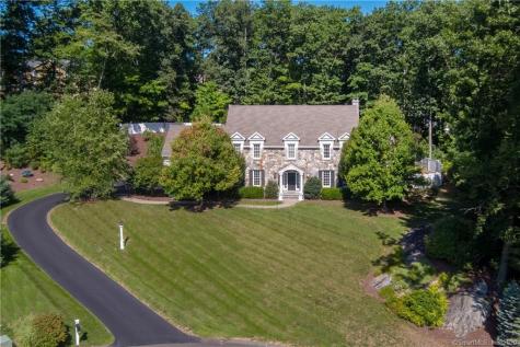 22 Terrys Ridge Avon CT 06001