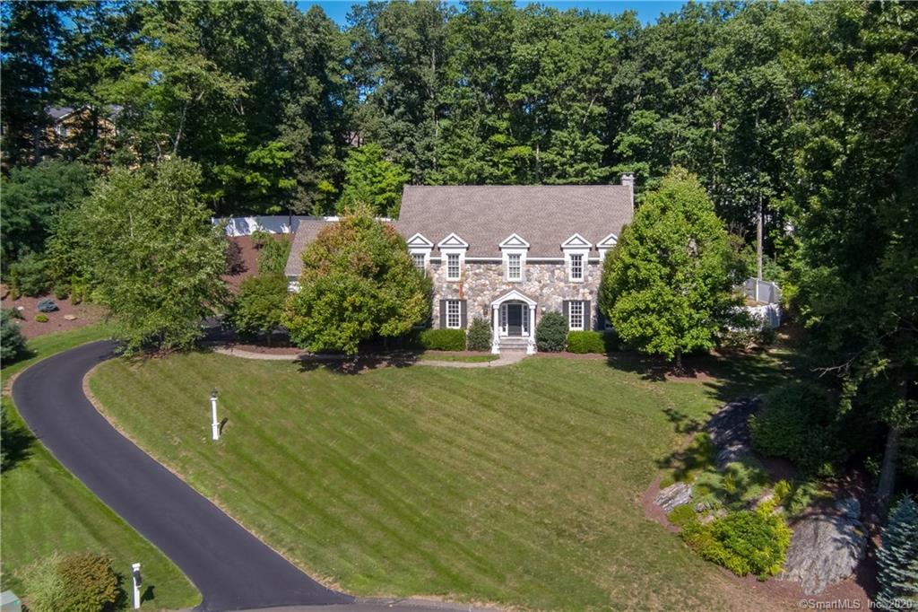 22 Terrys Ridge Avon CT 06001