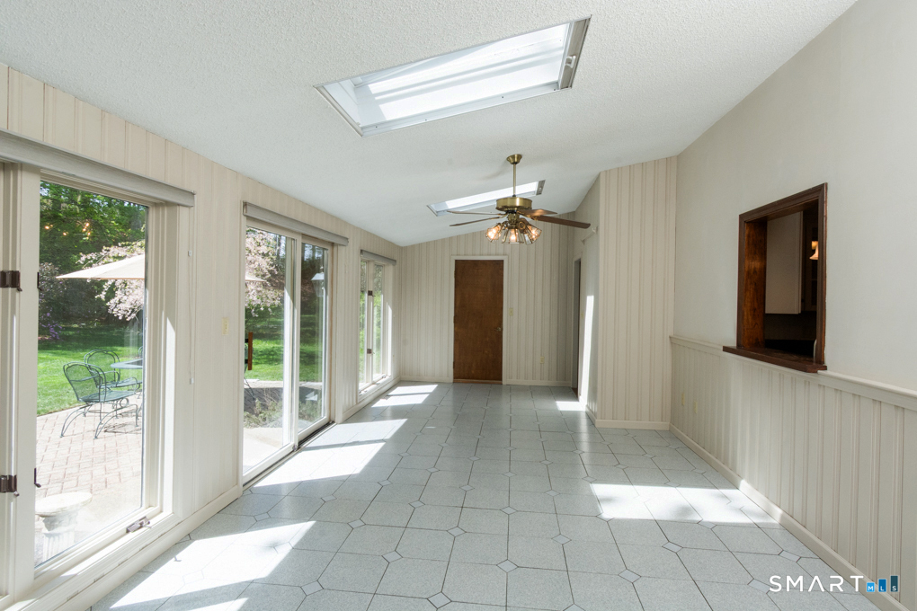174 Henry Street Manchester CT 06042