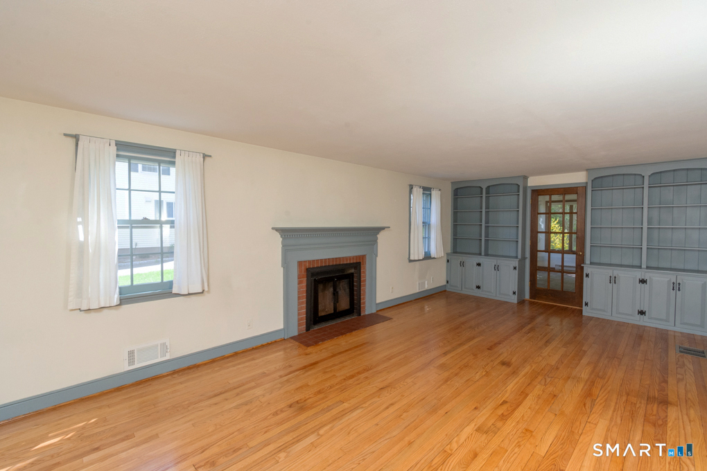 174 Henry Street Manchester CT 06042