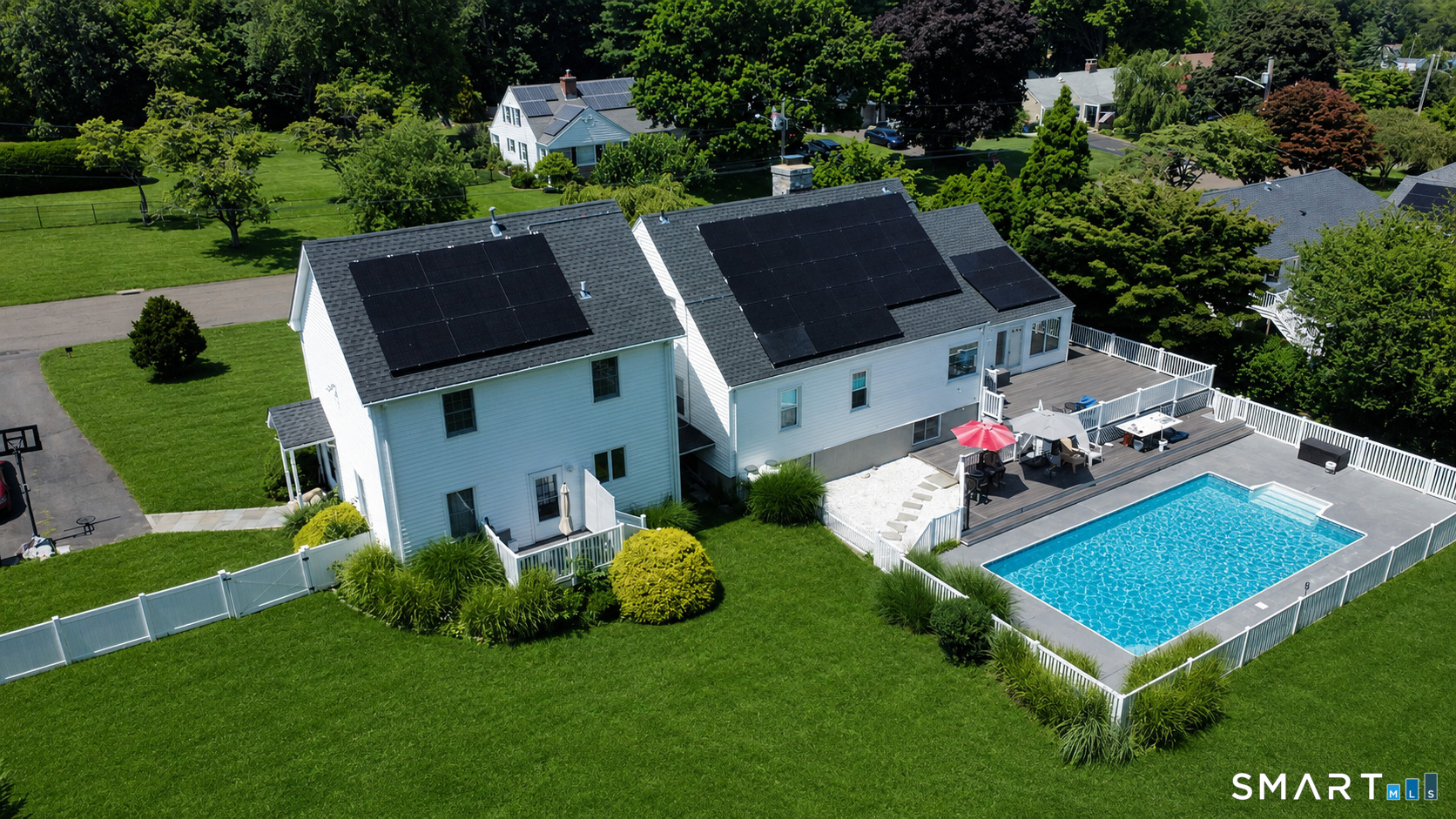 16 Windy Ridge Trumbull CT 06611