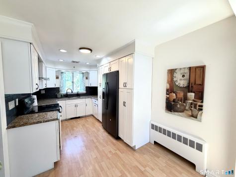 16 Windy Ridge Trumbull CT 06611
