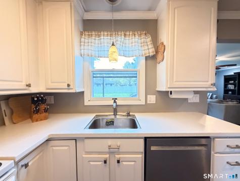 145 Indian Field Road Groton CT 06340