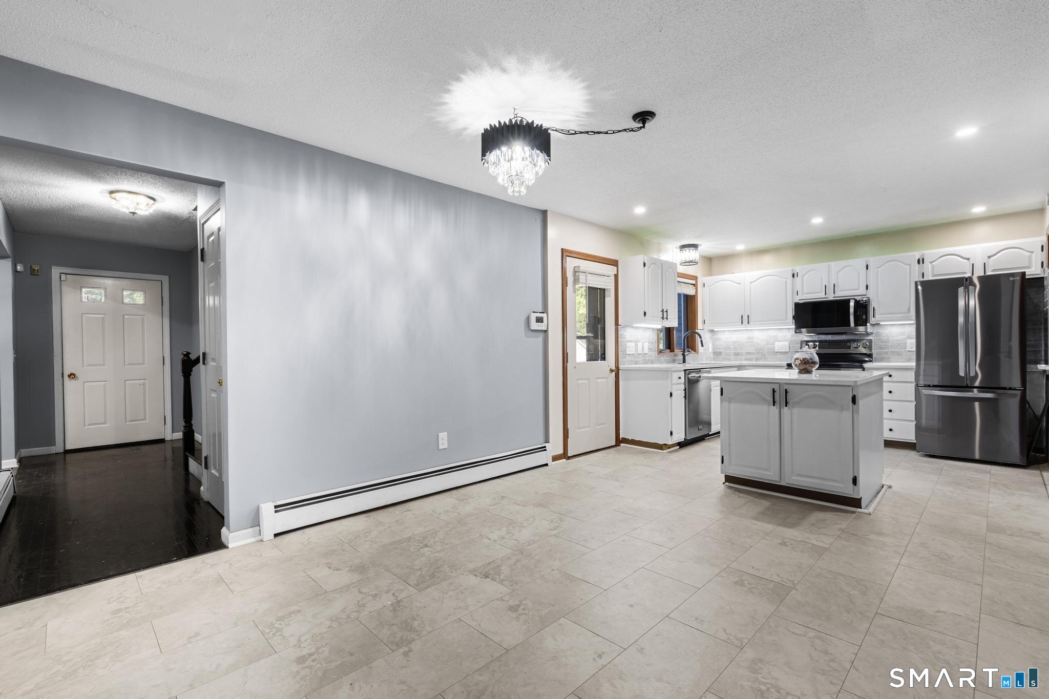 10 Quail Run Bloomfield CT 06002