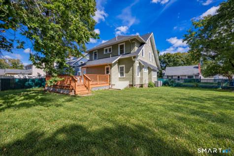 11 Strong Court Plainville CT 06062
