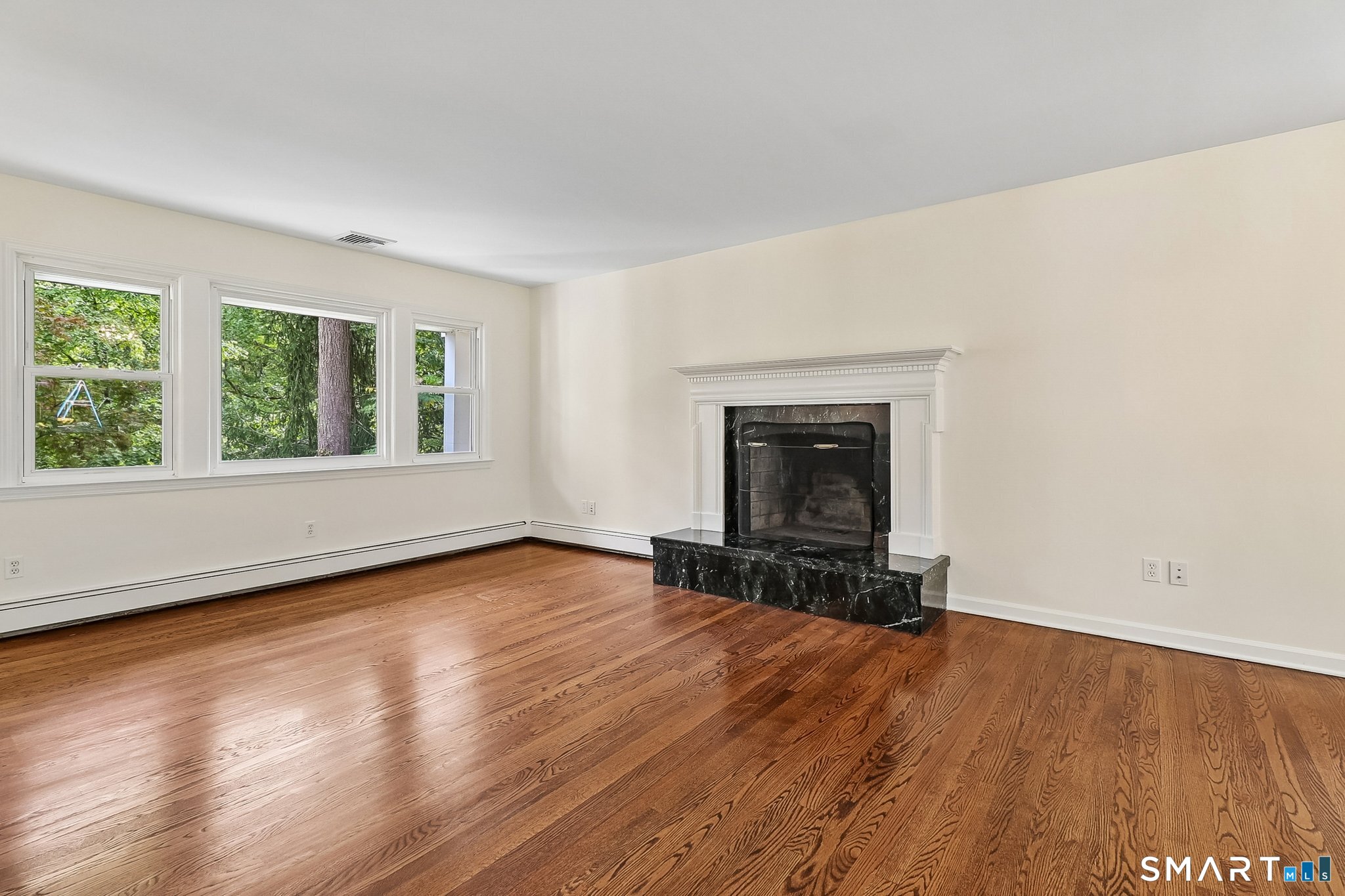 20 Thistle Lane Greenwich CT 06831