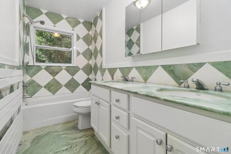 20 Thistle Lane Greenwich CT 06831