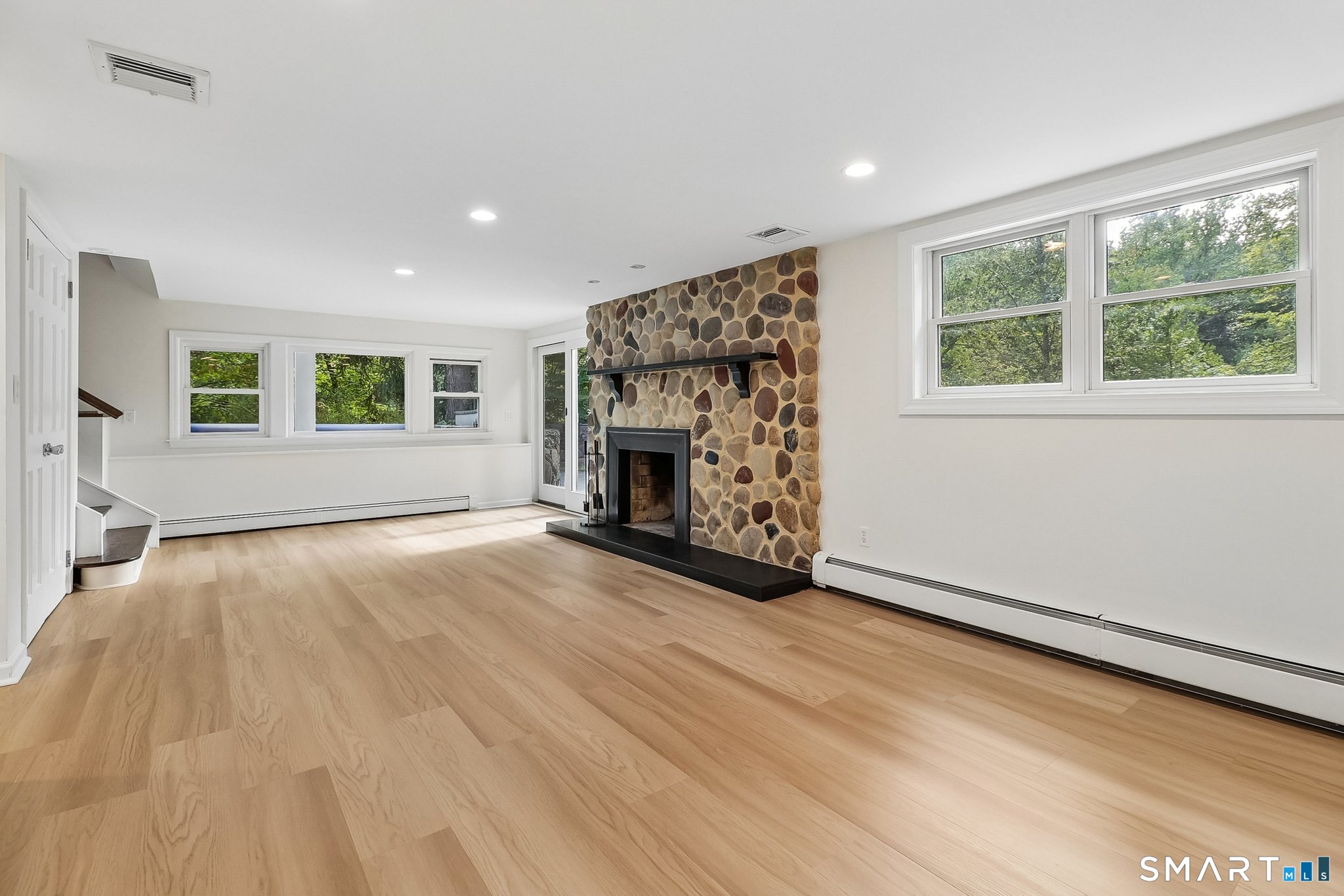 20 Thistle Lane Greenwich CT 06831